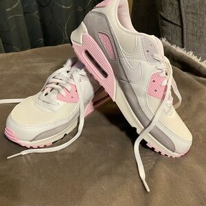 VGUC Nike Air Max 90s